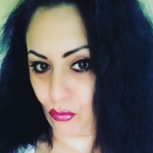 Meet your Posher, Josette